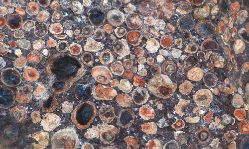 Bauxite-Arkansas-State-Rock-industrial mineral